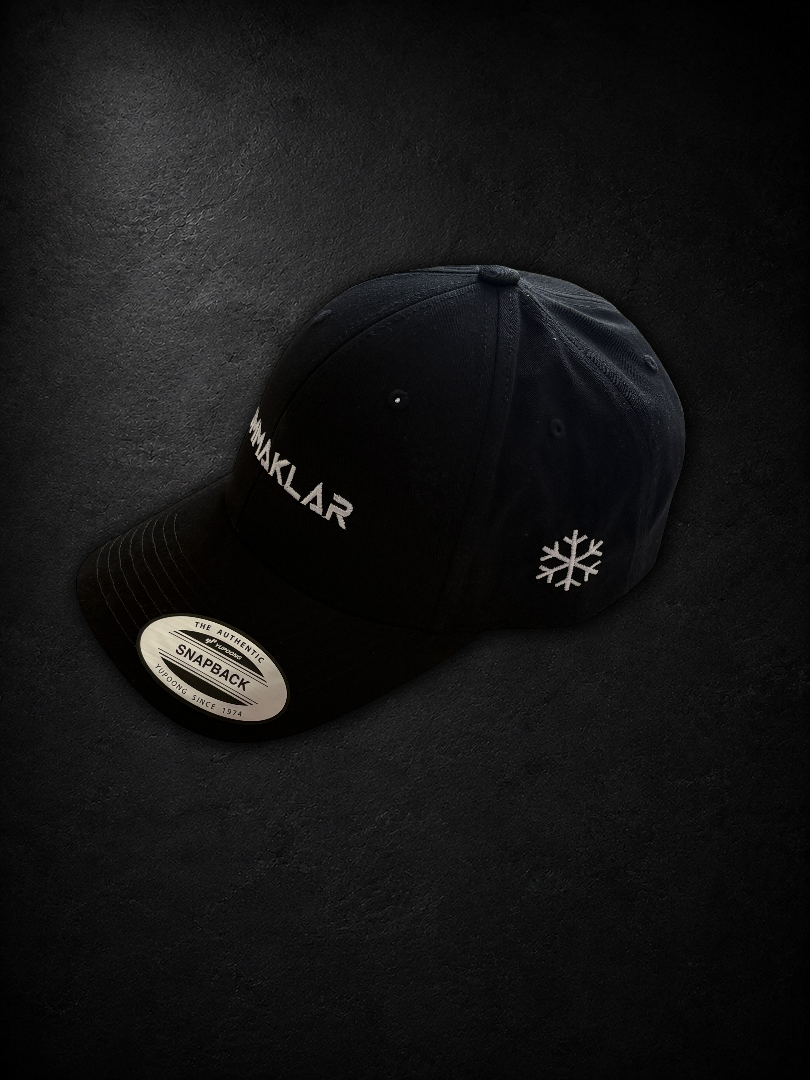 KOMMAKLAR® - MONOCHROME SNAPBACK CAP